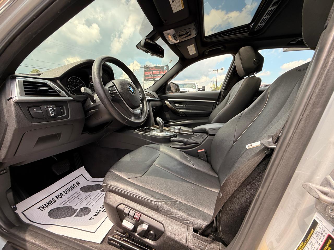 BMW 3-Series 330i SULEV Sedan 2017
