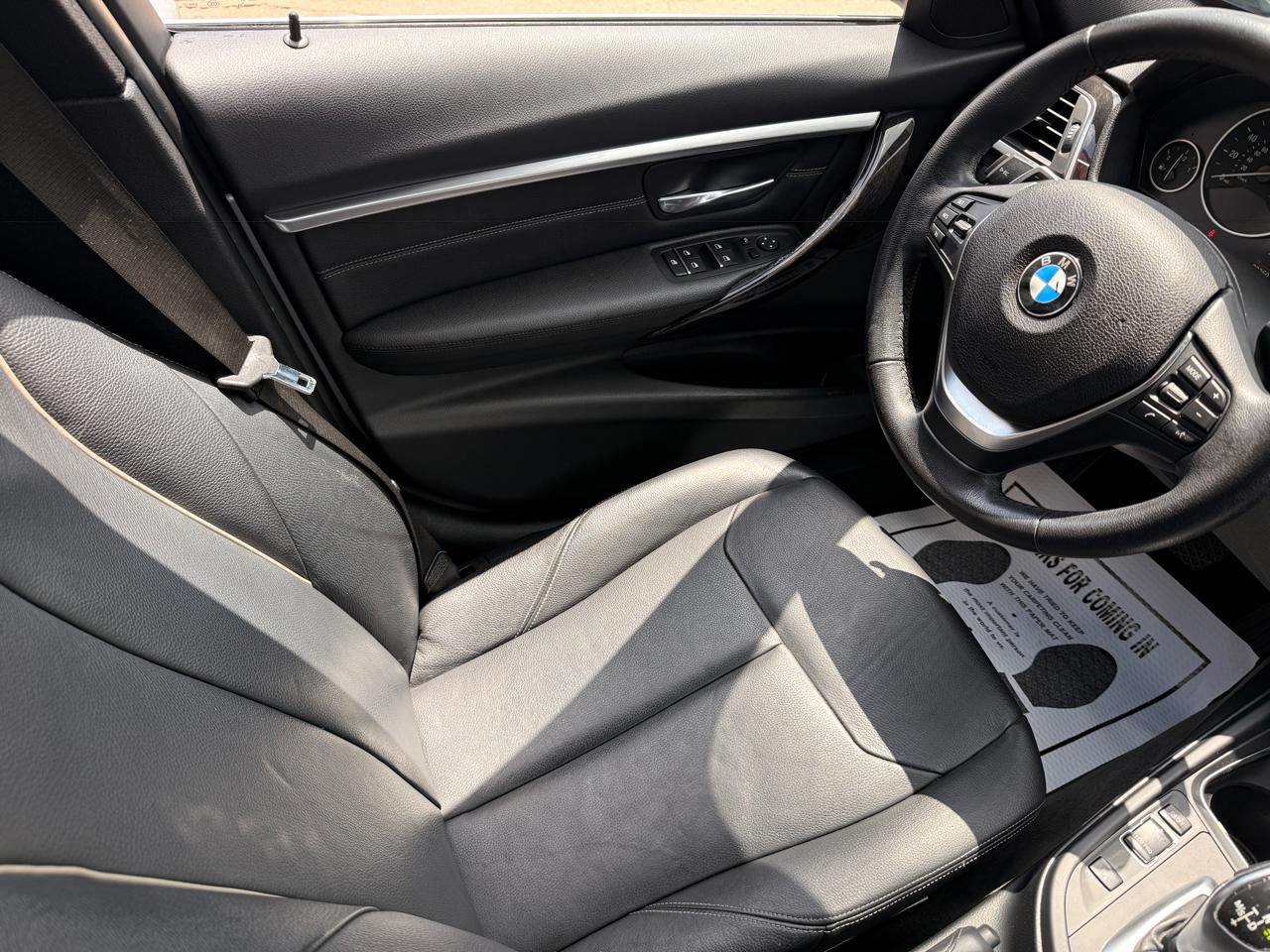 BMW 3-Series 330i SULEV Sedan 2017