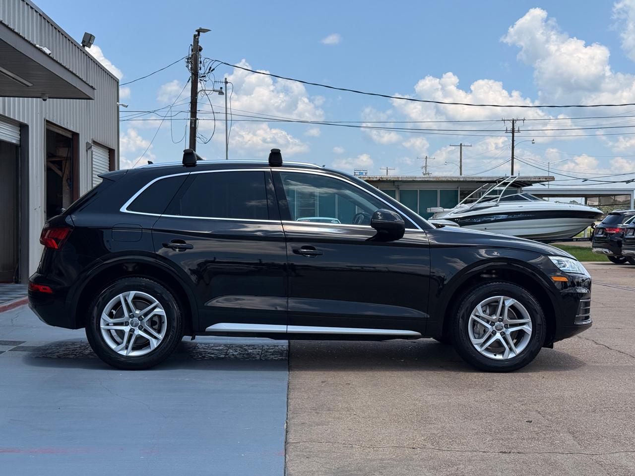 Audi Q5 2.0T Premium quattro 2019