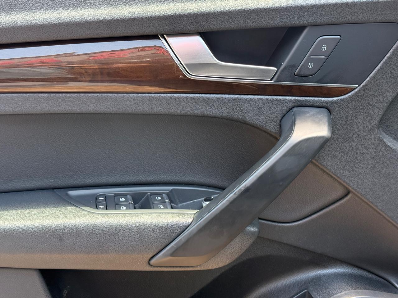 Audi Q5 2.0T Premium quattro 2019