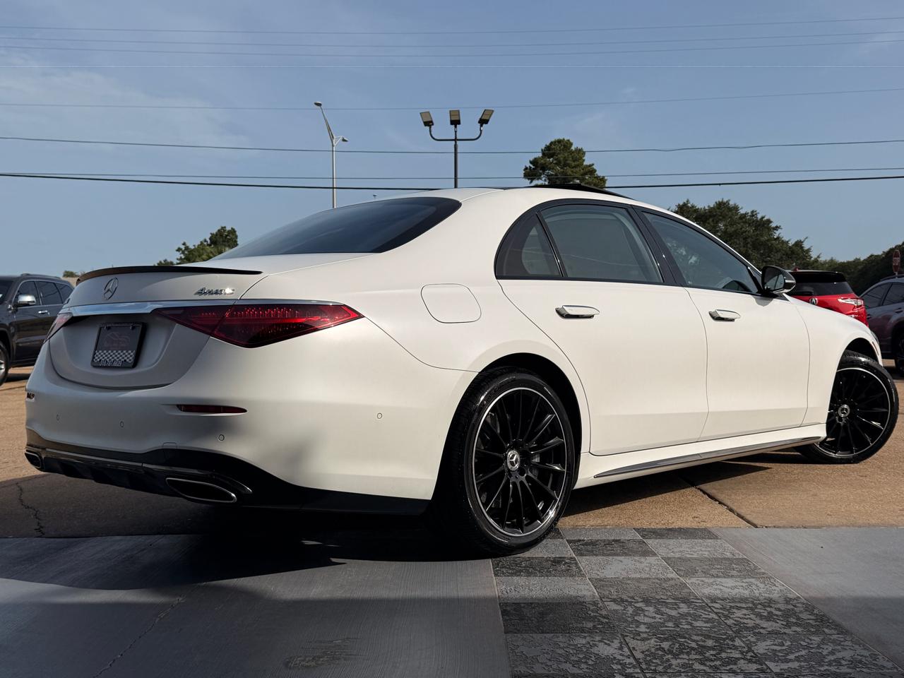 Mercedes-Benz S-Class S580 4MATIC 2024