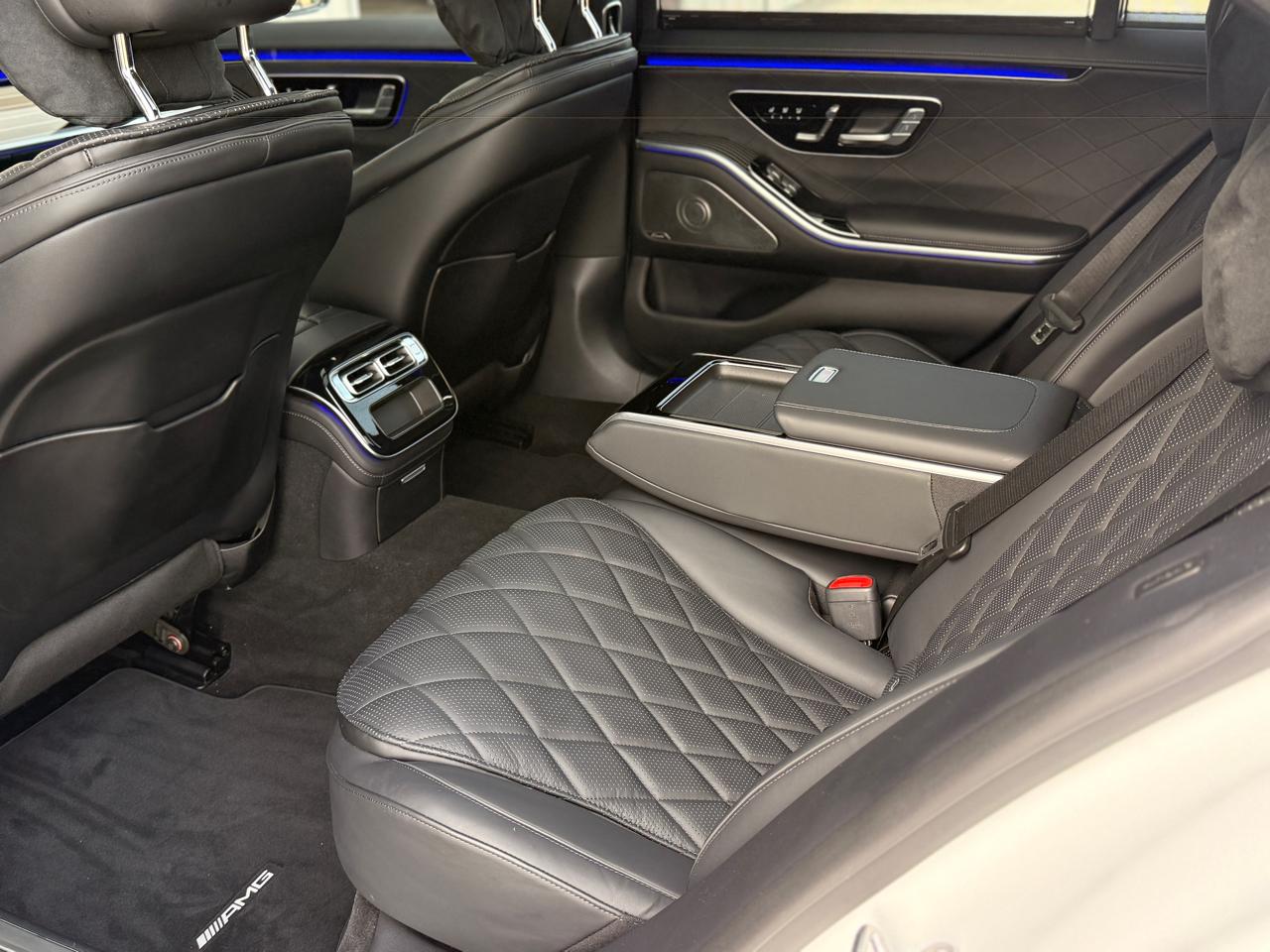 Mercedes-Benz S-Class S580 4MATIC 2024