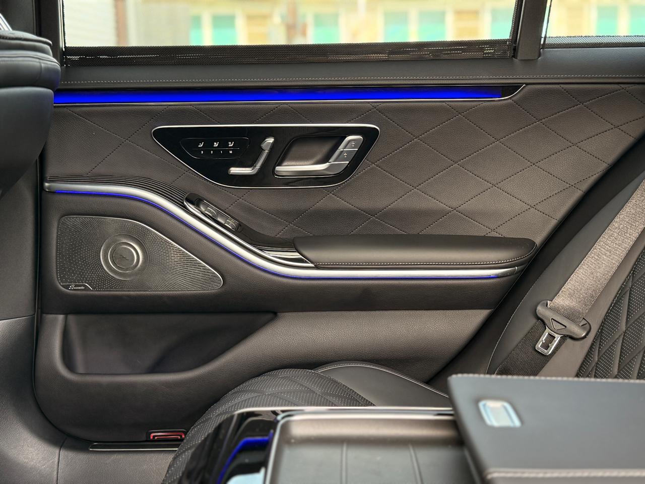 Mercedes-Benz S-Class S580 4MATIC 2024