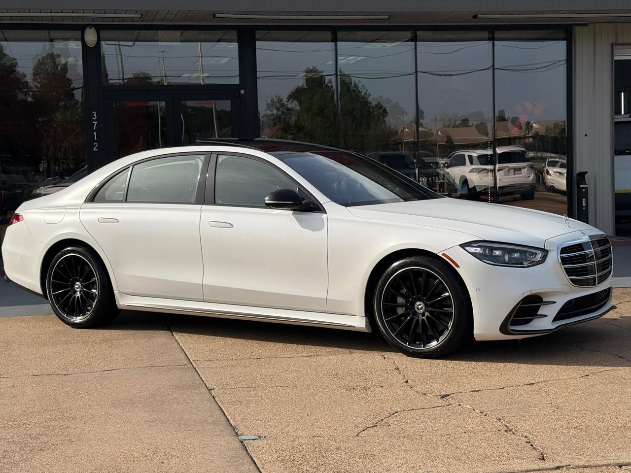 Mercedes-Benz S-Class S580 4MATIC 2024
