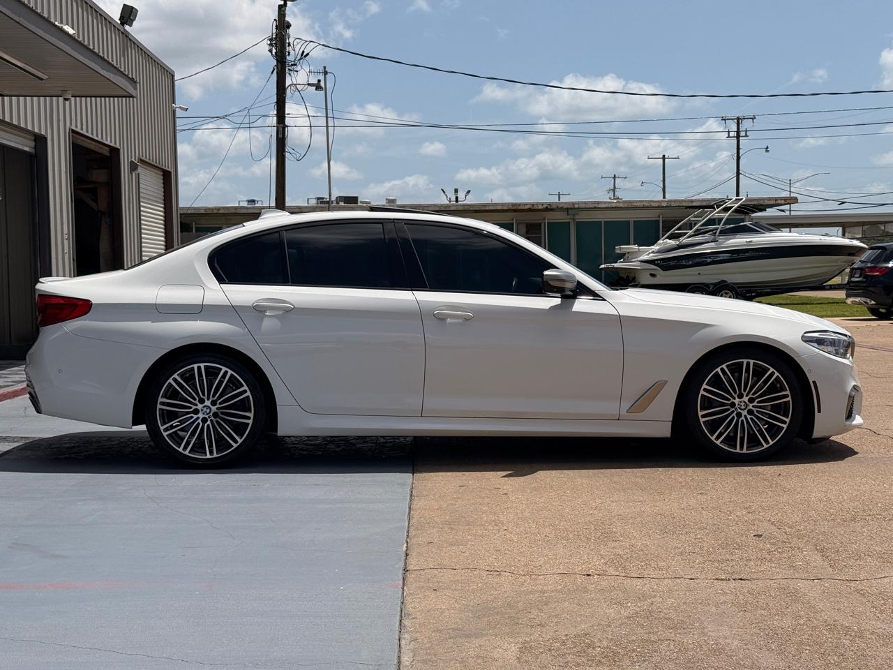 BMW 5-Series M550i xDrive 2019