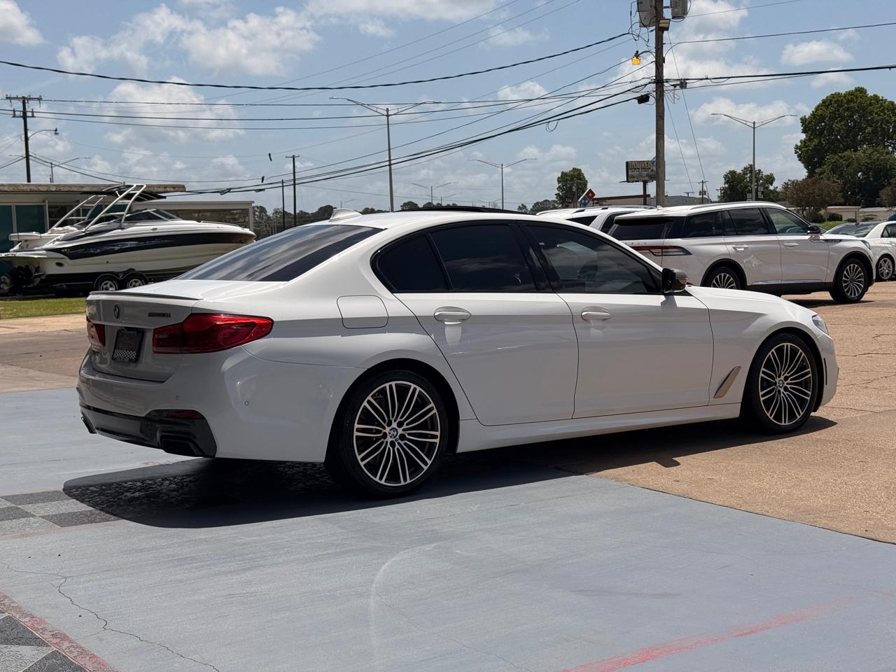 BMW 5-Series M550i xDrive 2019