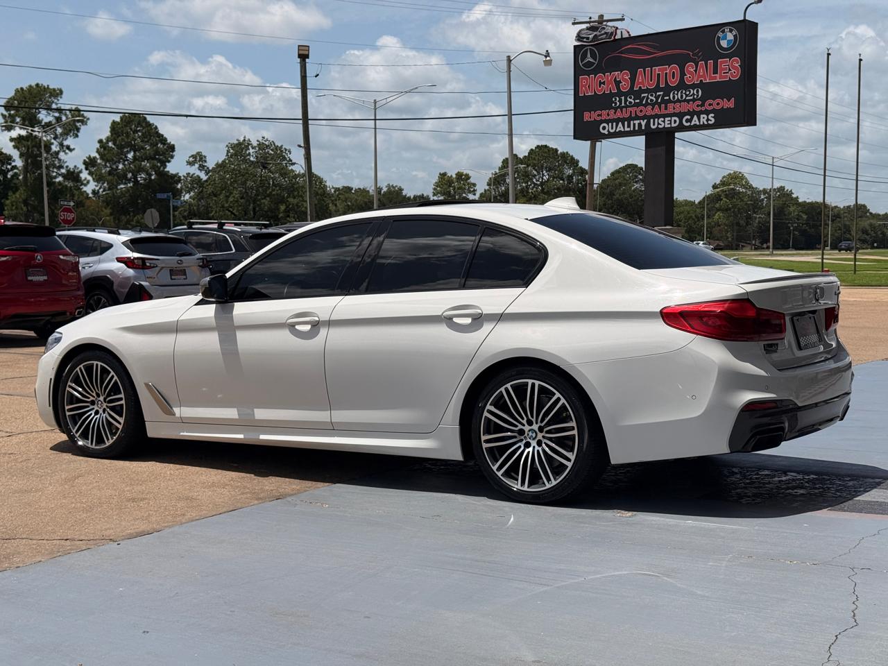 BMW 5-Series M550i xDrive 2019