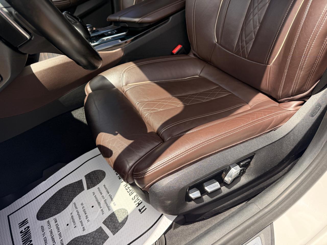 BMW 5-Series M550i xDrive 2019