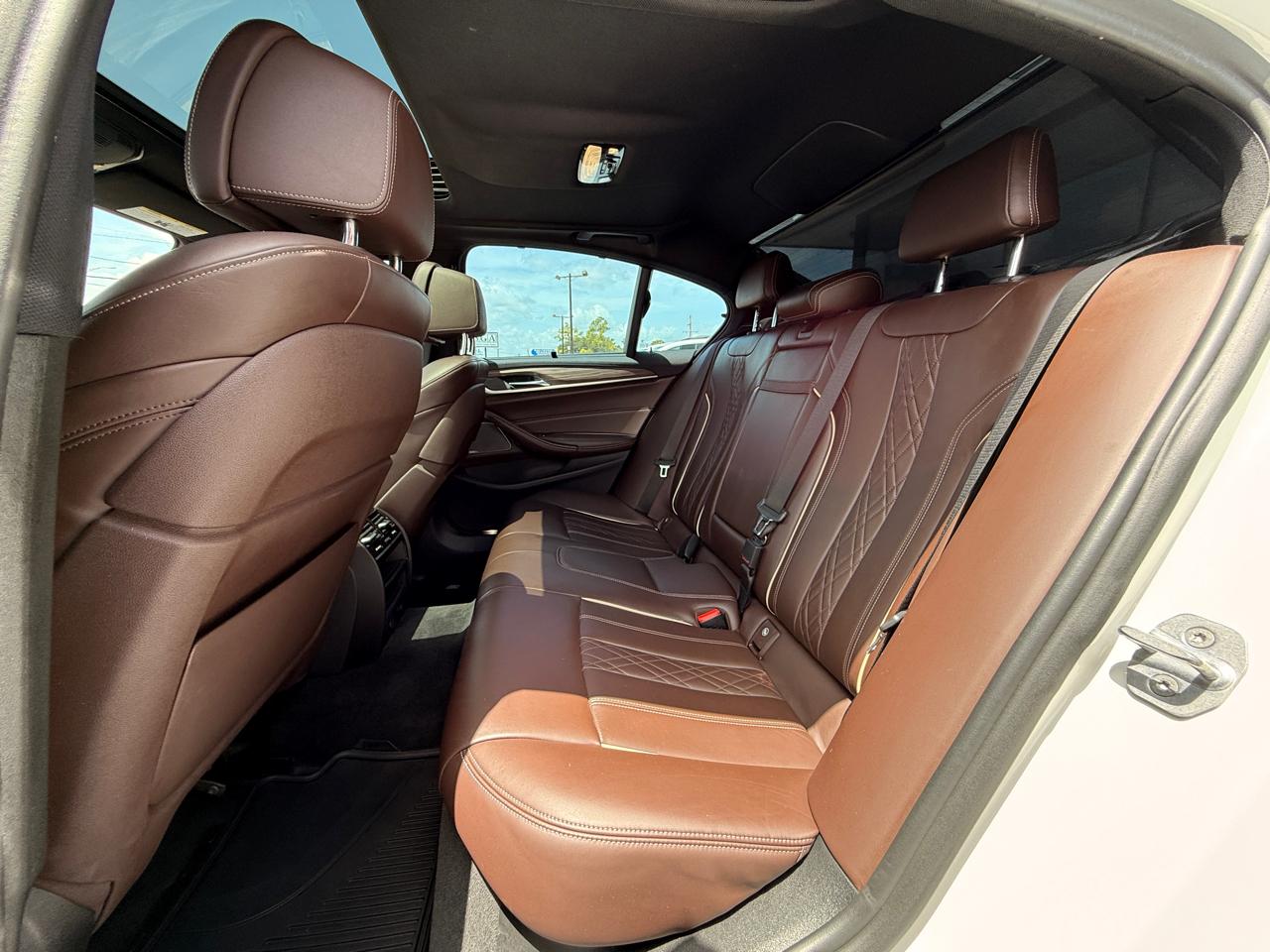 BMW 5-Series M550i xDrive 2019