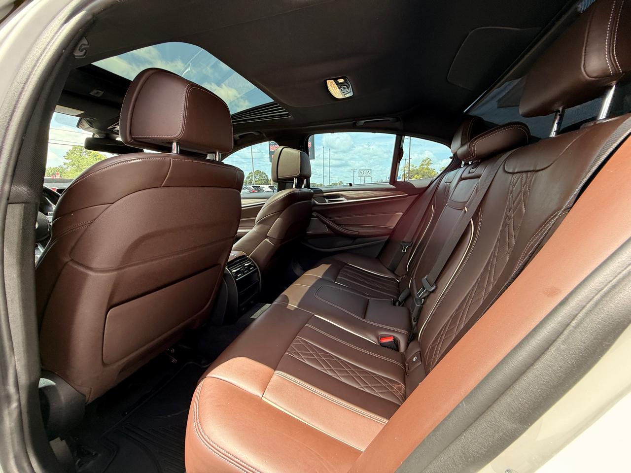 BMW 5-Series M550i xDrive 2019