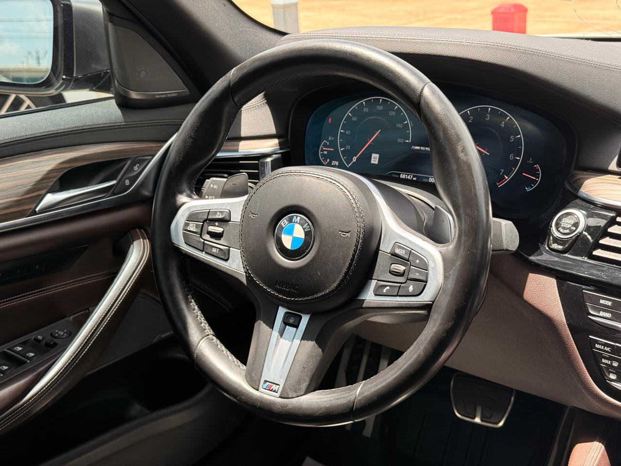 BMW 5-Series M550i xDrive 2019