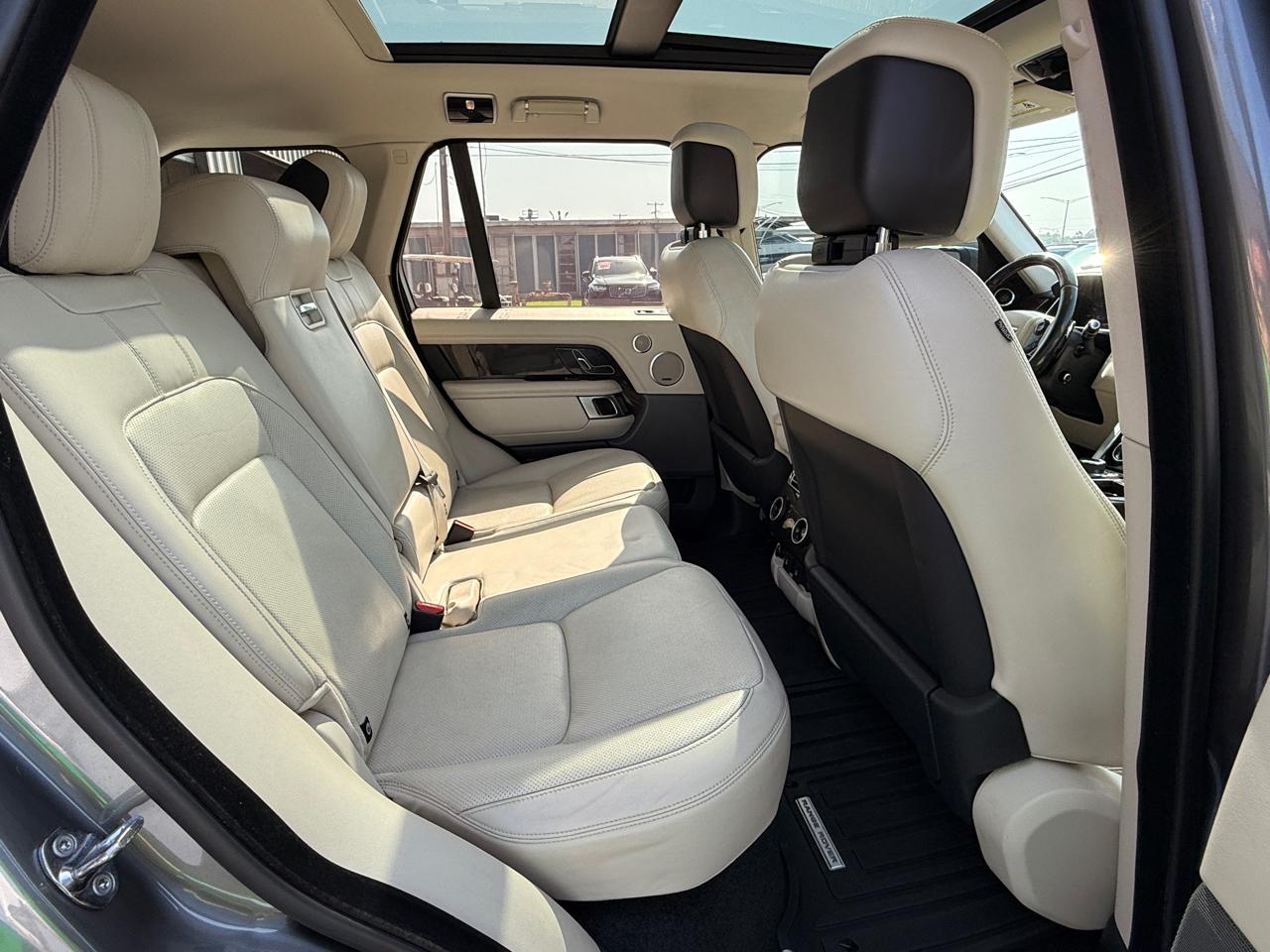 Land Rover Range Rover HSE 2019
