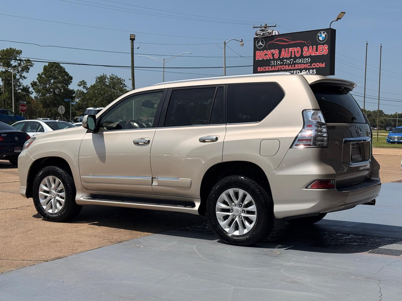 Lexus GX 460 Base 2016