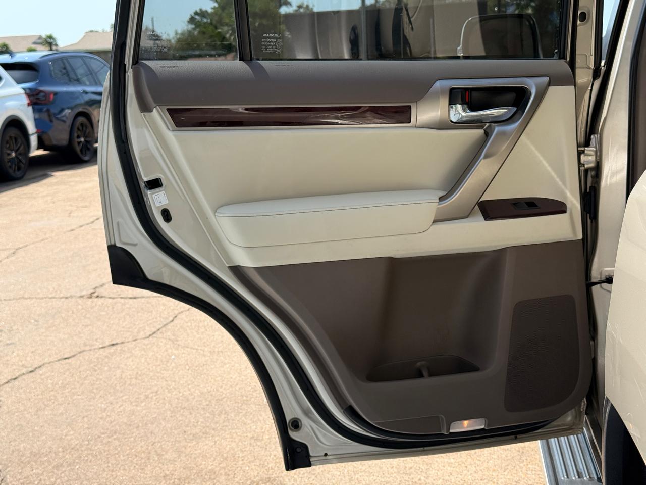 Lexus GX 460 Base 2016