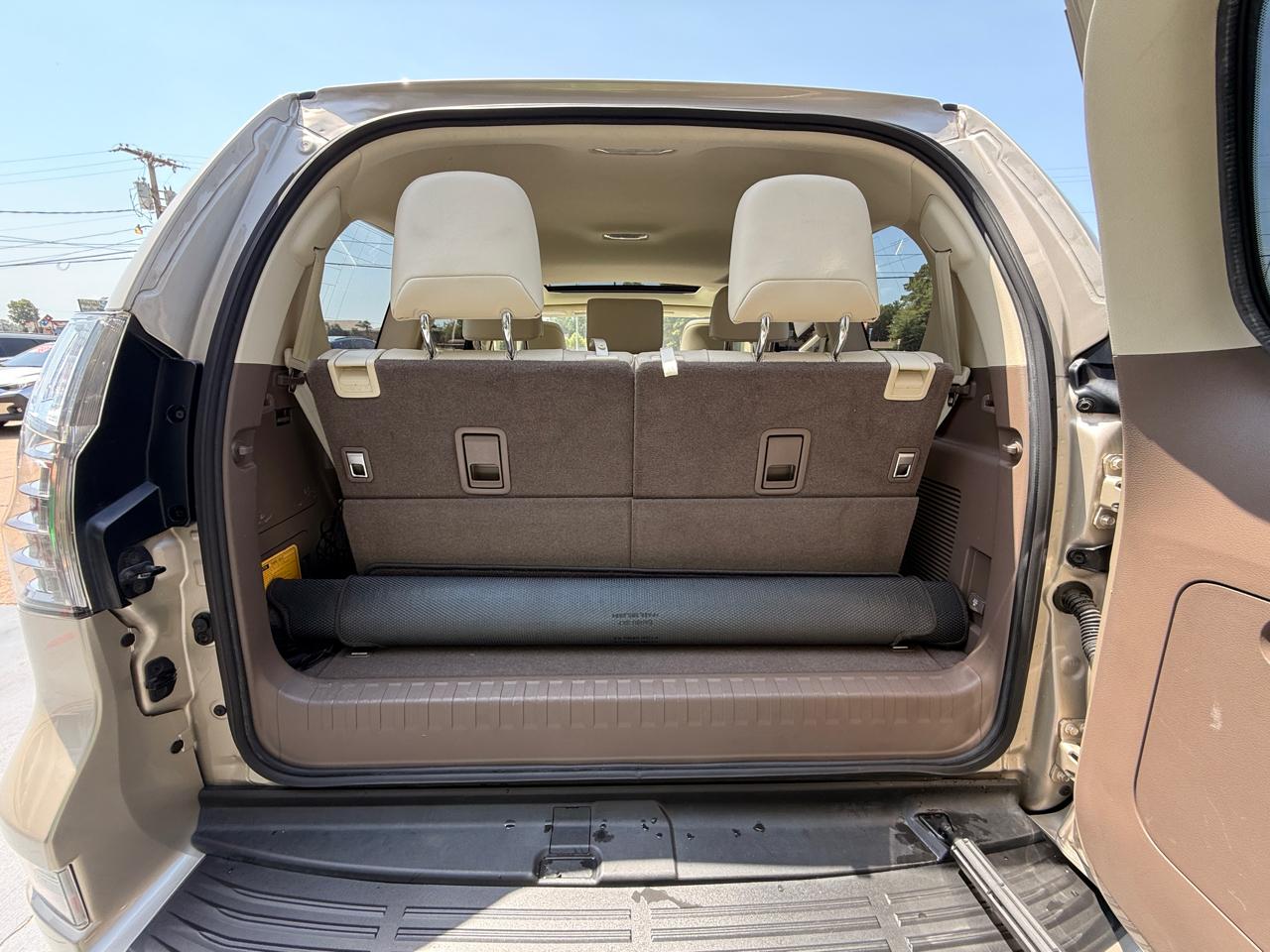 Lexus GX 460 Base 2016