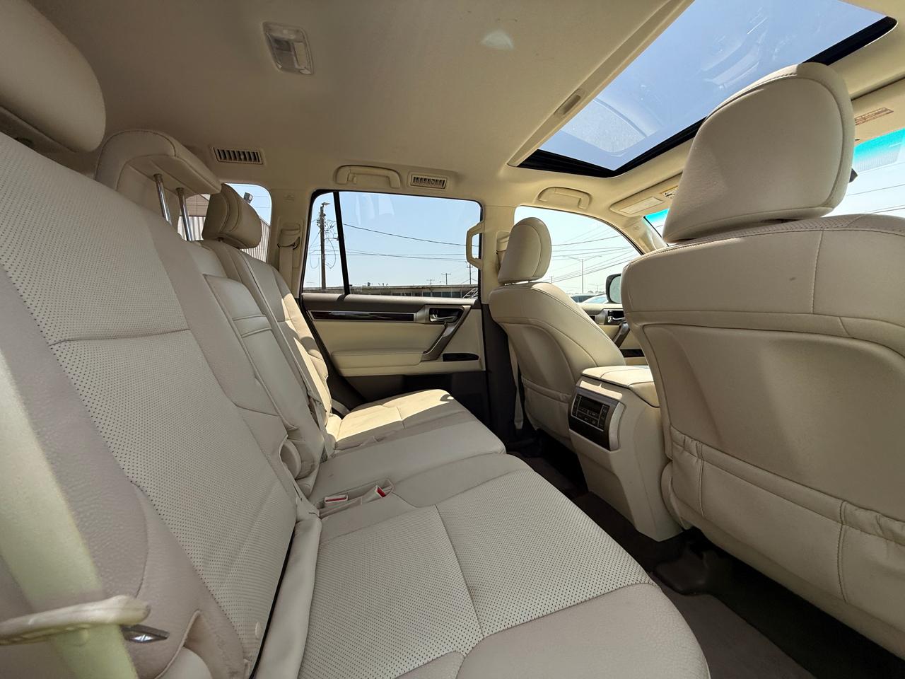 Lexus GX 460 Base 2016
