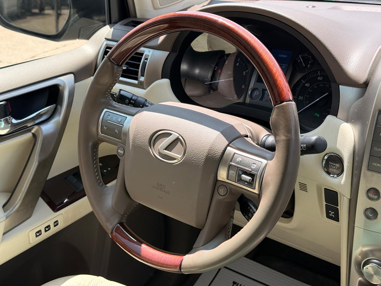Lexus GX 460 Base 2016