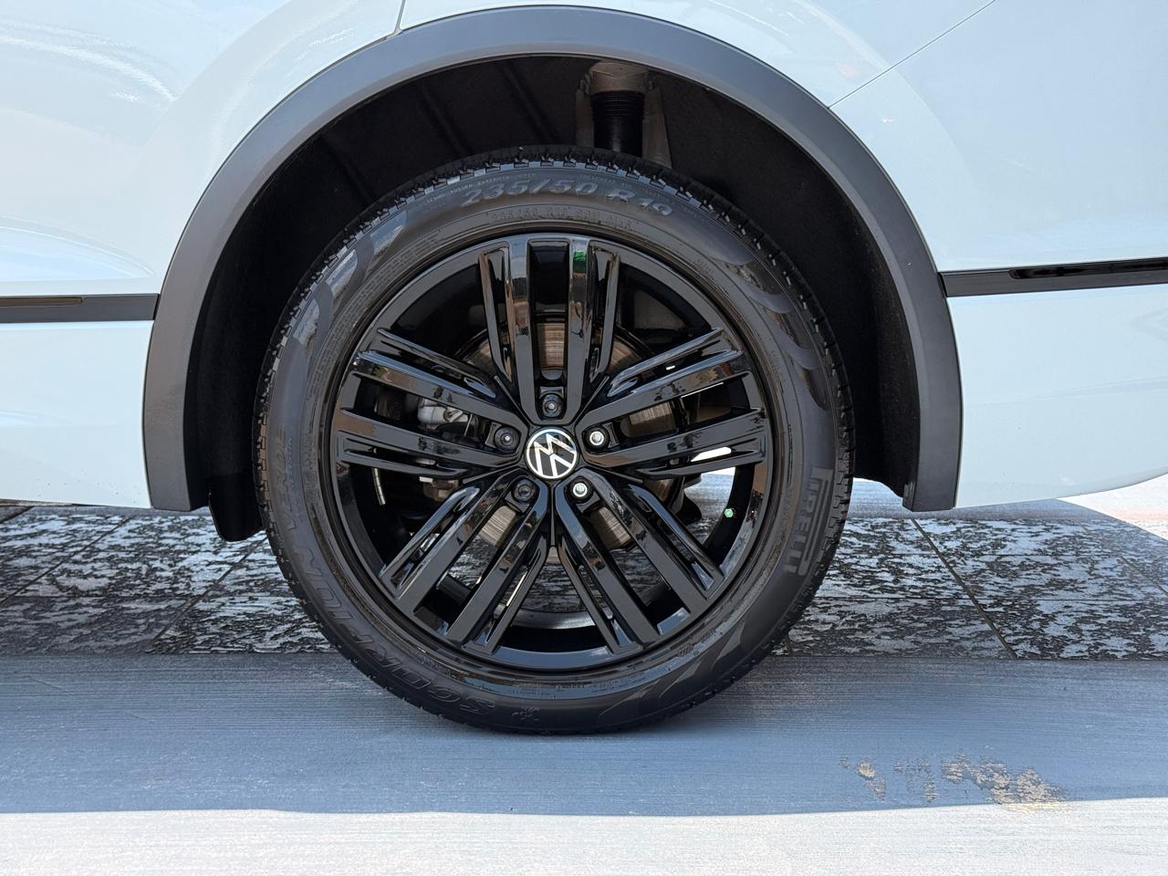 Volkswagen Tiguan SE R-Line Black 2022