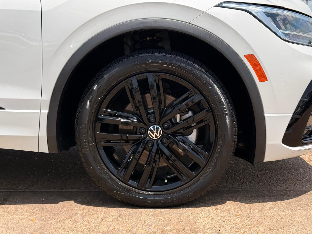 Volkswagen Tiguan SE R-Line Black 2022