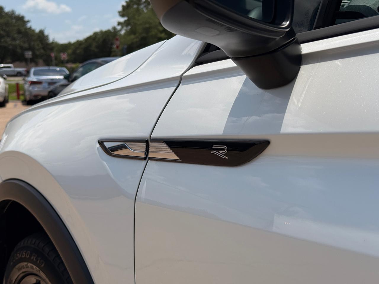 Volkswagen Tiguan SE R-Line Black 2022