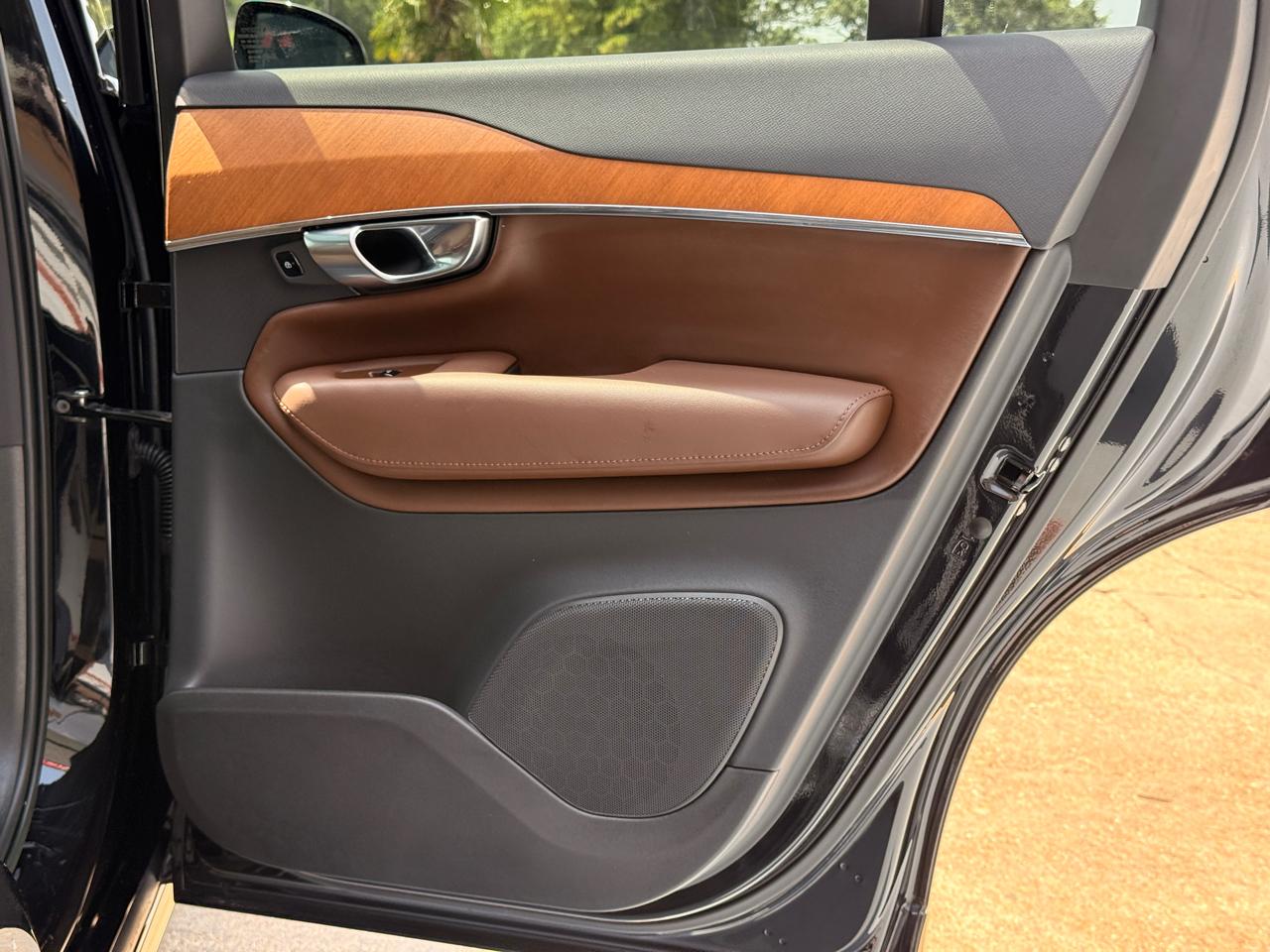 Volvo XC90 B6 Core 2023