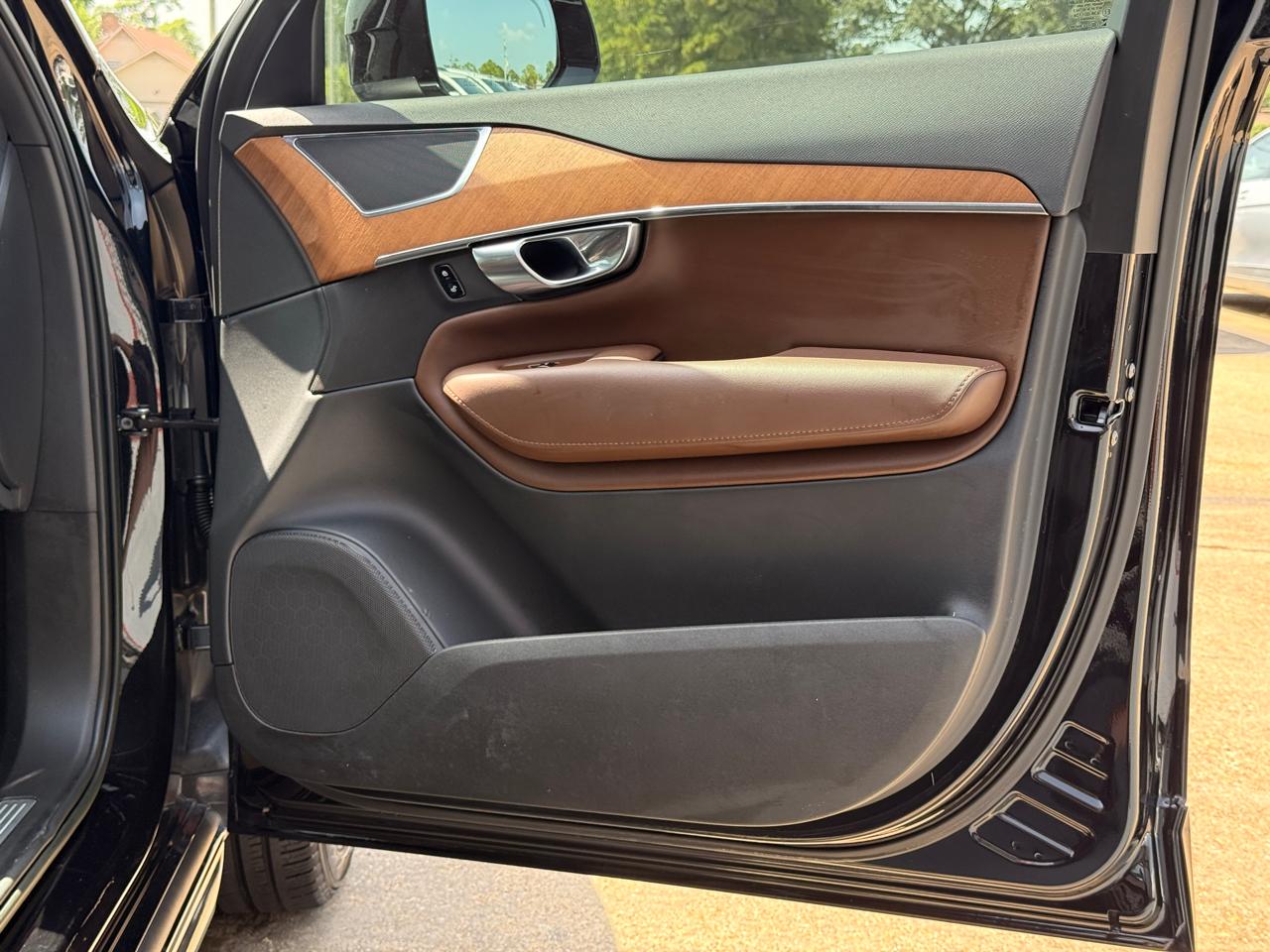 Volvo XC90 B6 Core 2023