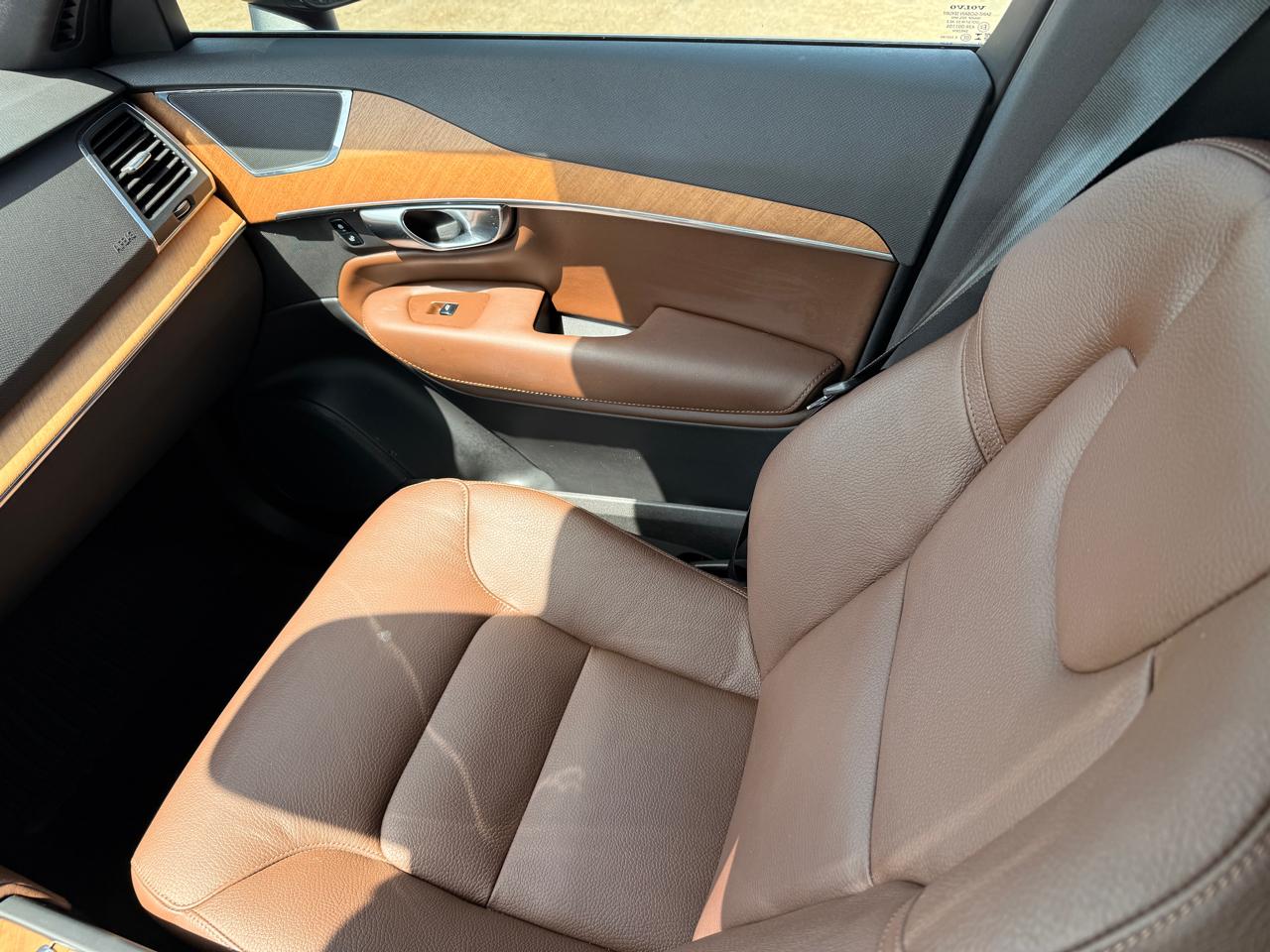Volvo XC90 B6 Core 2023