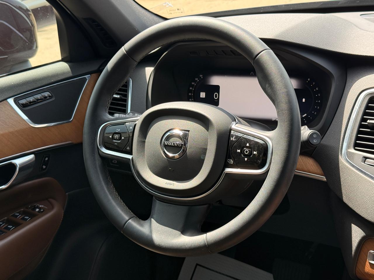 Volvo XC90 B6 Core 2023