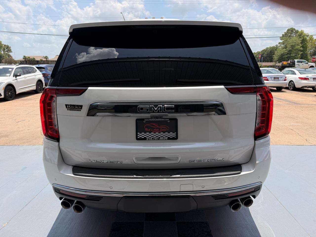 GMC Yukon XL Denali Ultimate 4WD 2024