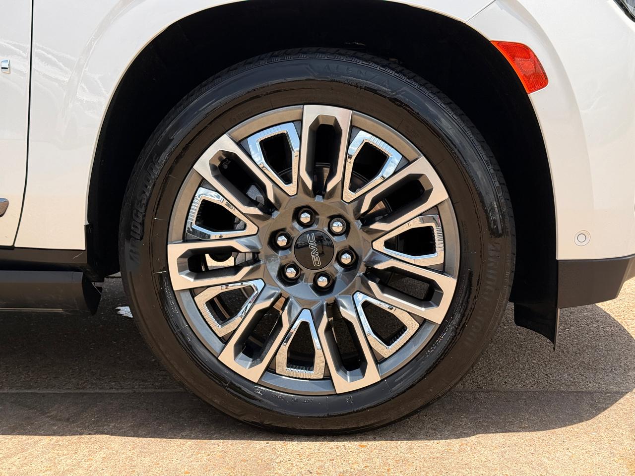 GMC Yukon XL Denali Ultimate 4WD 2024