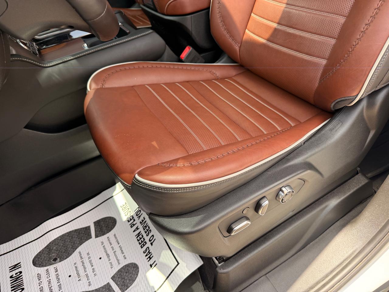 GMC Yukon XL Denali Ultimate 4WD 2024
