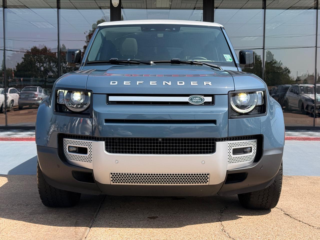 Land Rover Defender P300 110 S 2024