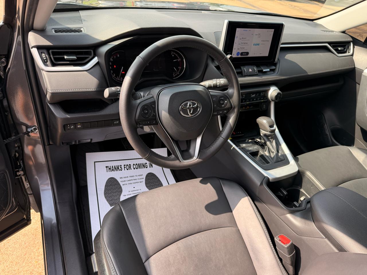 Toyota RAV4 XLE Premium 2023