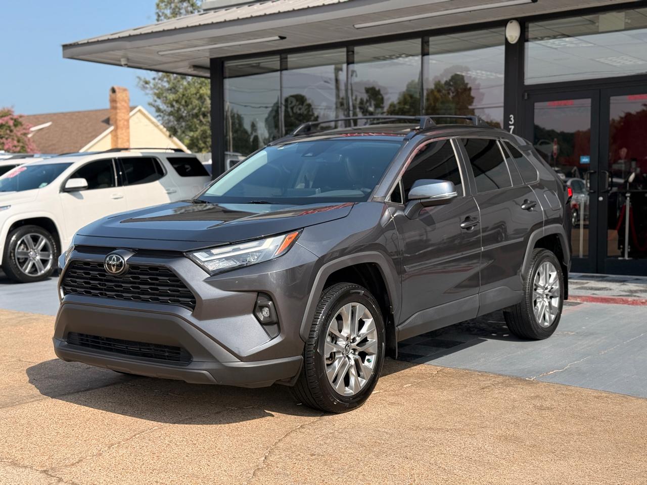 Toyota RAV4 XLE Premium 2023