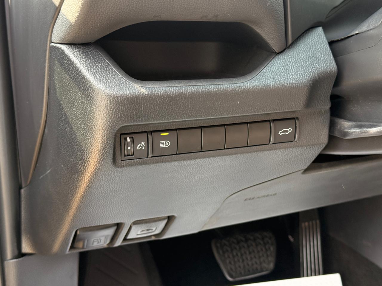 Toyota RAV4 XLE Premium 2023