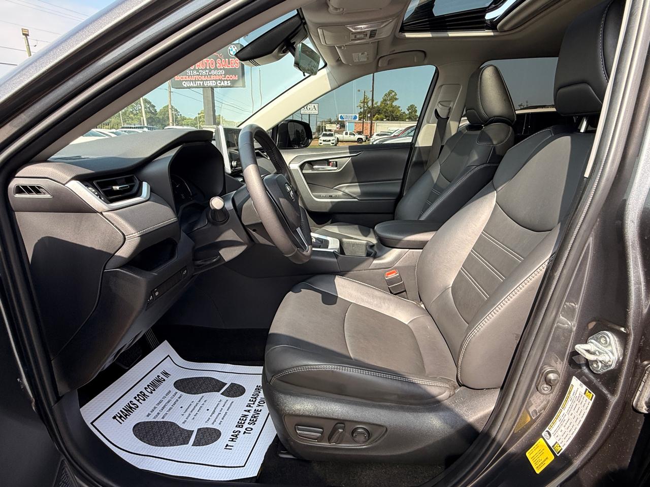 Toyota RAV4 XLE Premium 2023