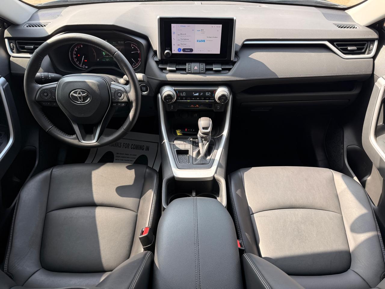 Toyota RAV4 XLE Premium 2023