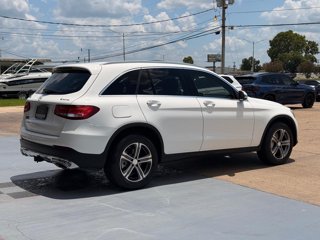 Mercedes-Benz GLC-Class GLC300 4MATIC 2016