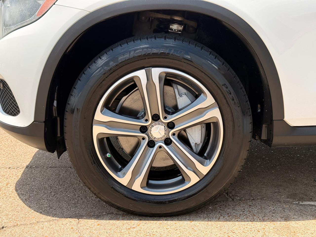 Mercedes-Benz GLC-Class GLC300 4MATIC 2016