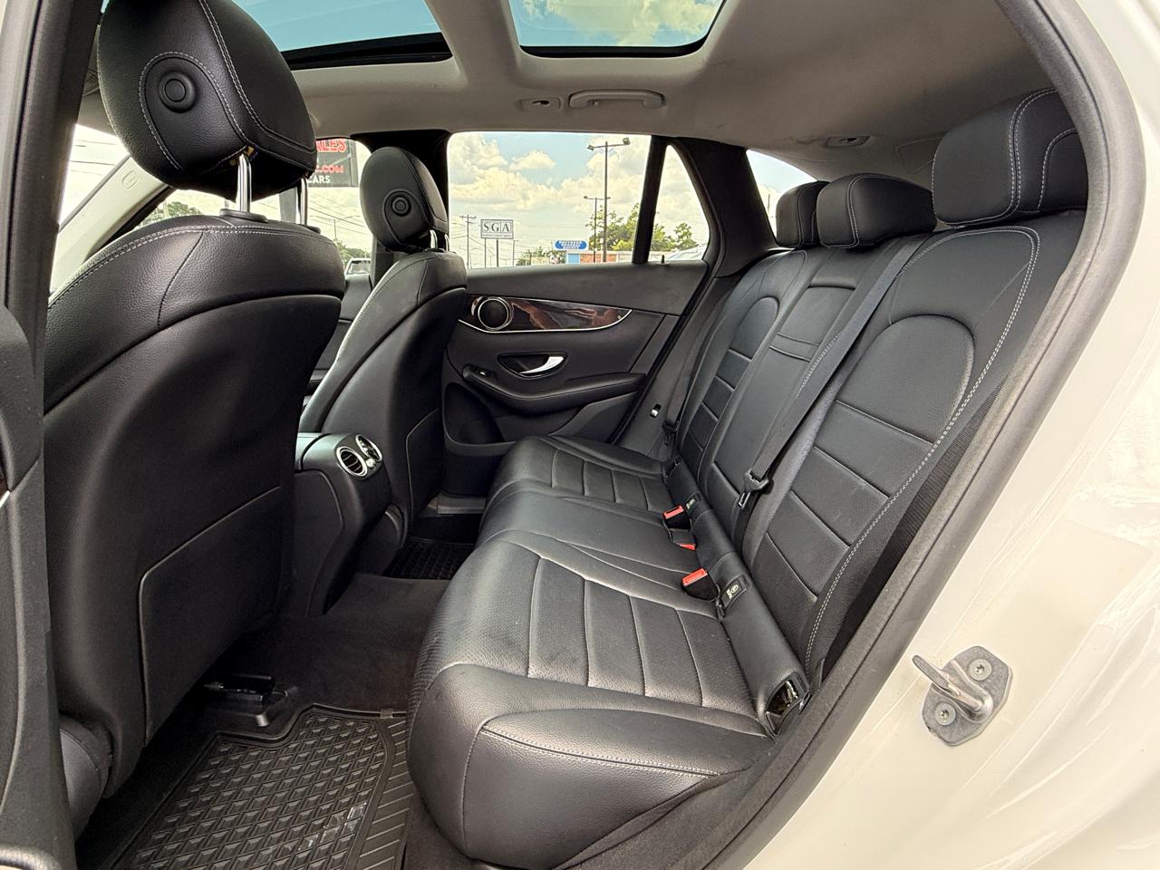 Mercedes-Benz GLC-Class GLC300 4MATIC 2016
