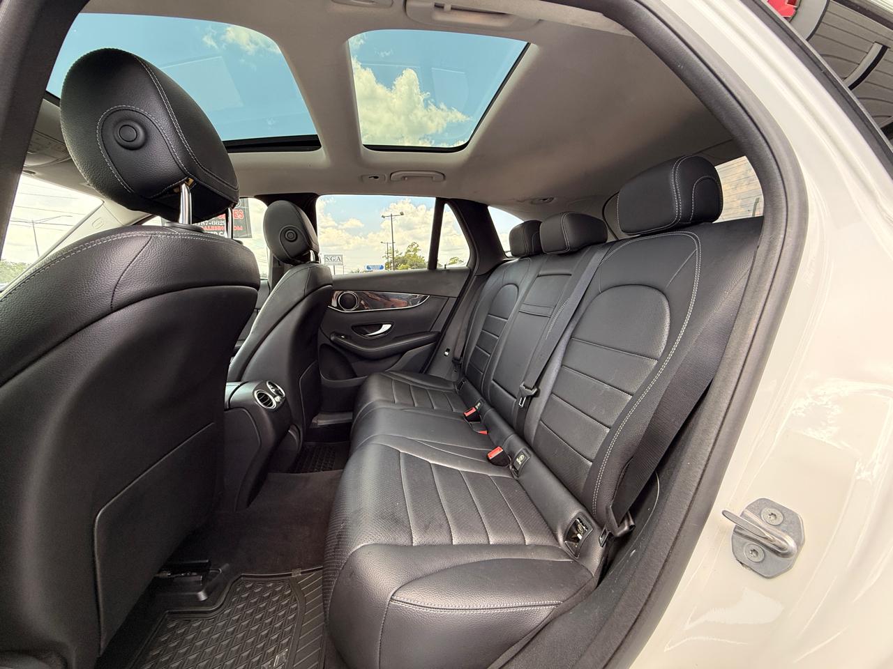 Mercedes-Benz GLC-Class GLC300 4MATIC 2016