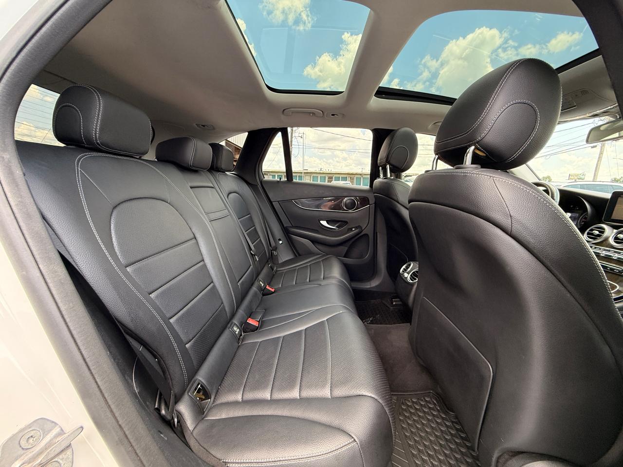 Mercedes-Benz GLC-Class GLC300 4MATIC 2016