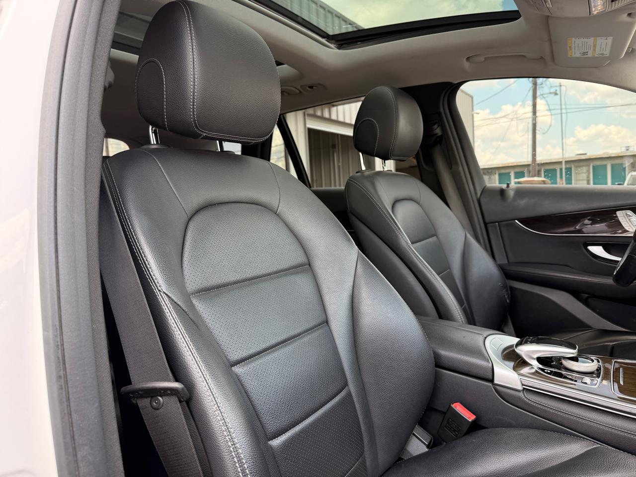 Mercedes-Benz GLC-Class GLC300 4MATIC 2016