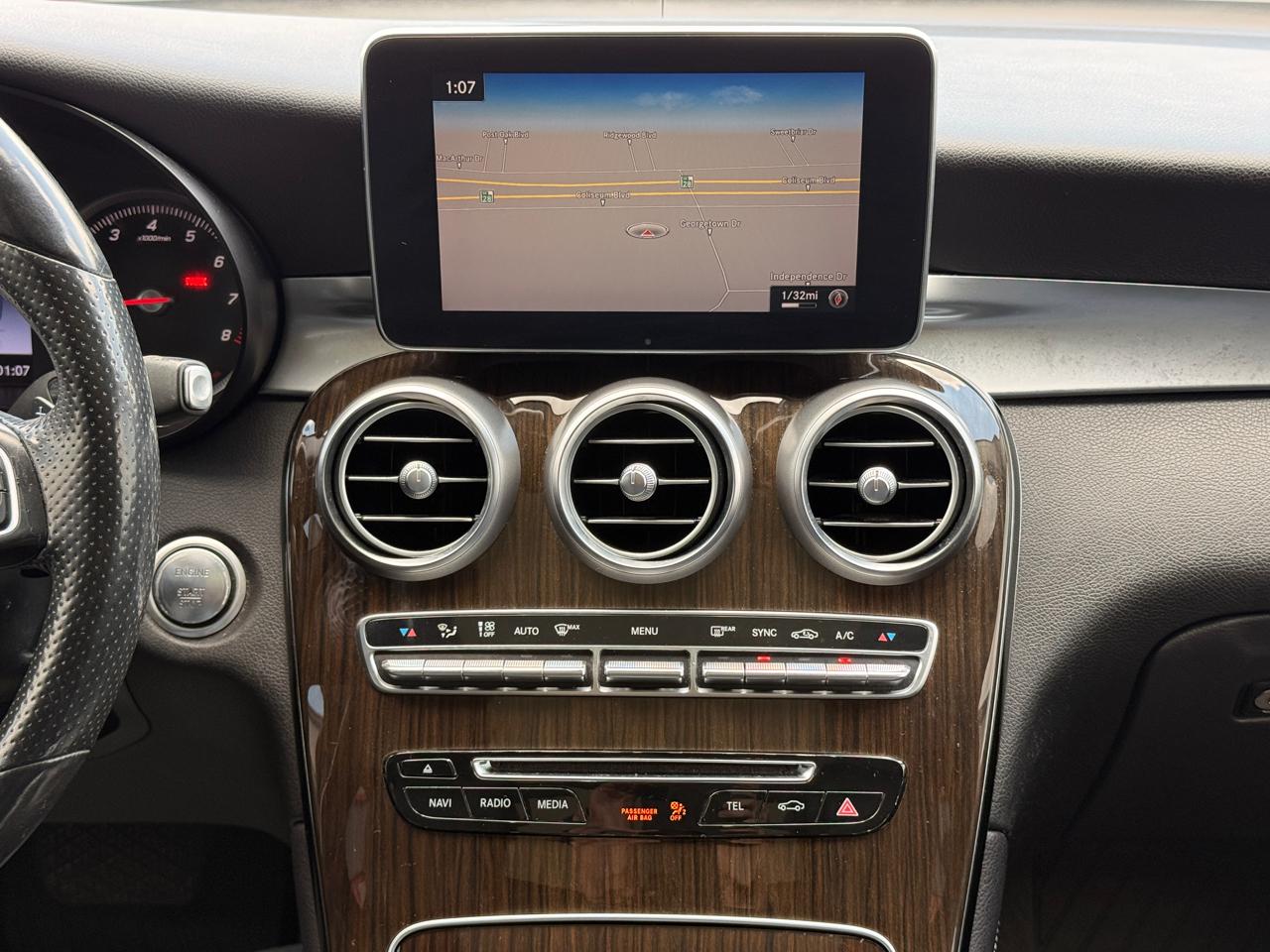 Mercedes-Benz GLC-Class GLC300 4MATIC 2016