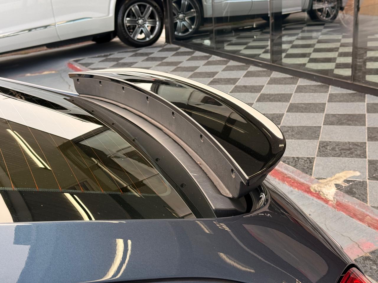 Porsche Panamera S 2011