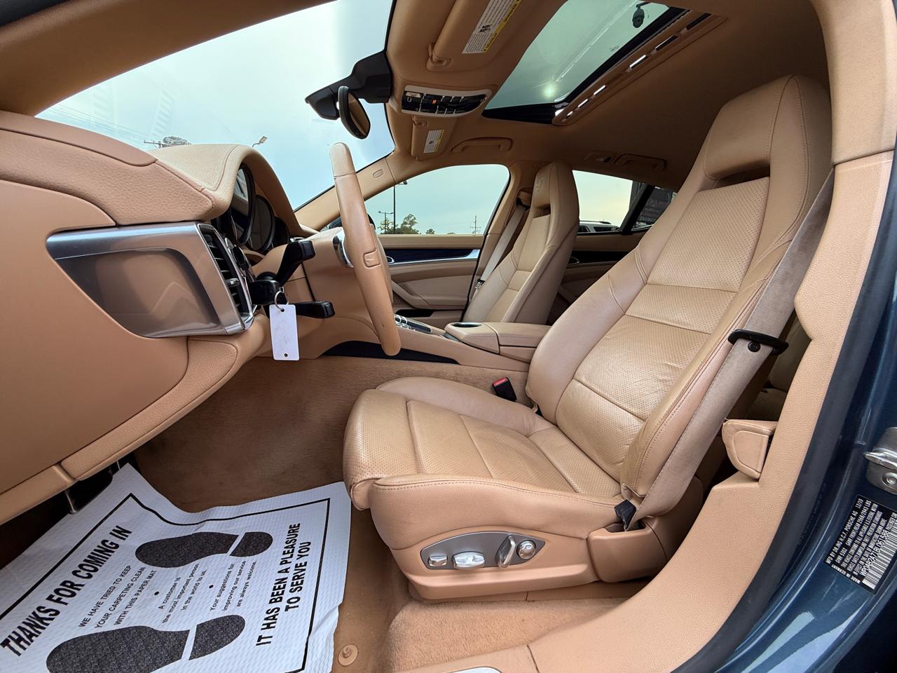 Porsche Panamera S 2011