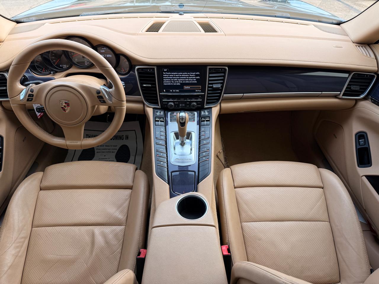 Porsche Panamera S 2011