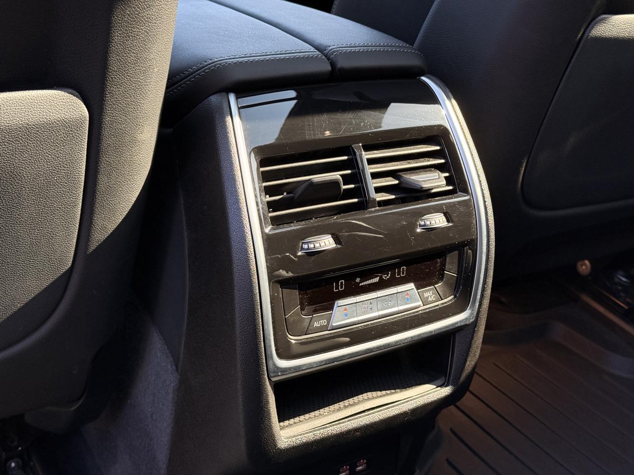 BMW X7 xDrive40i 2025