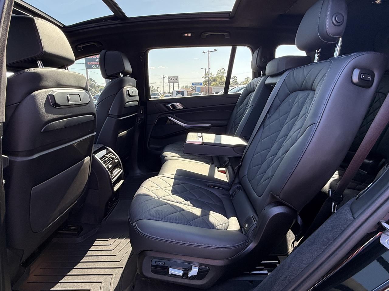 BMW X7 xDrive40i 2025