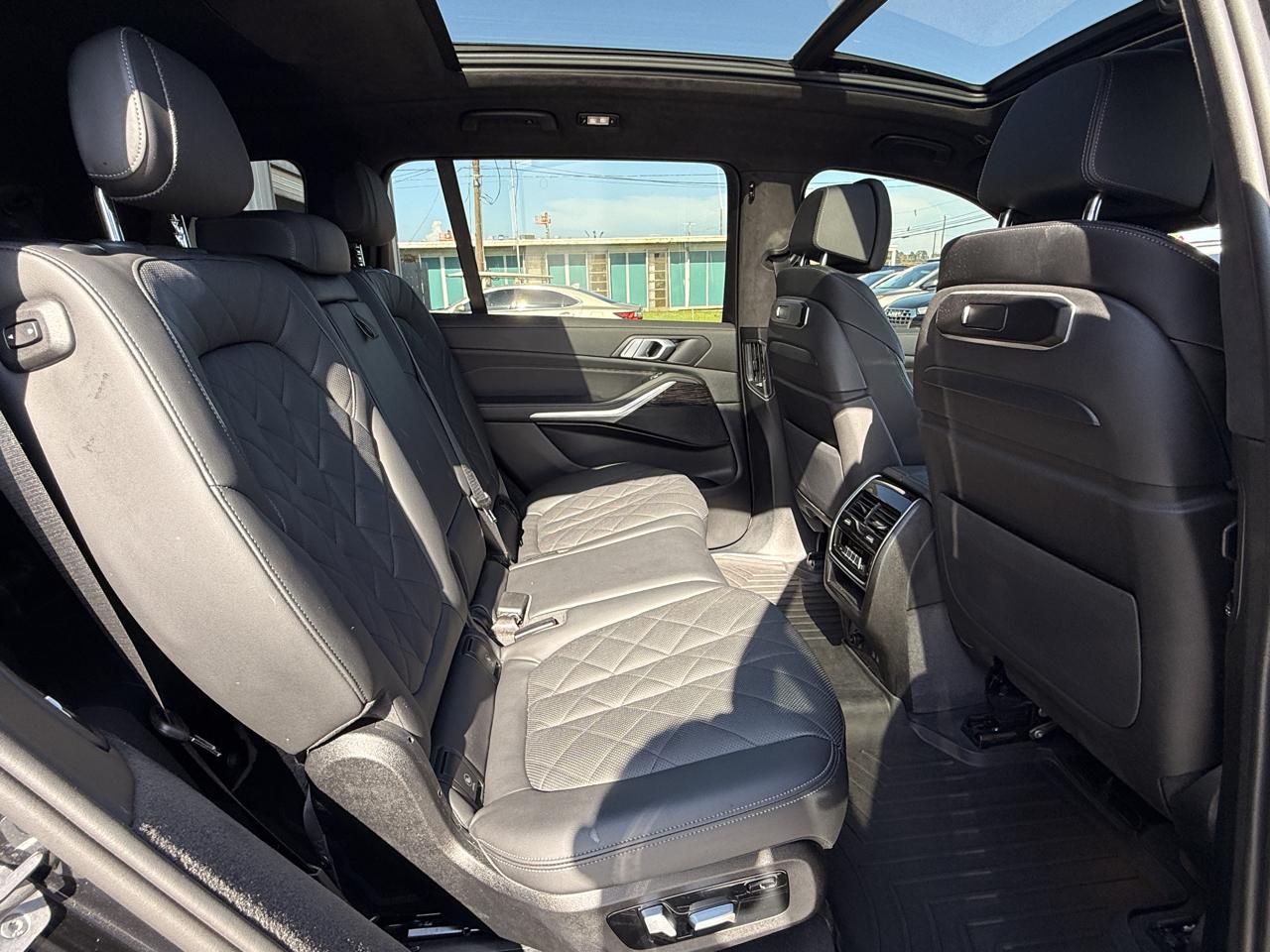 BMW X7 xDrive40i 2025